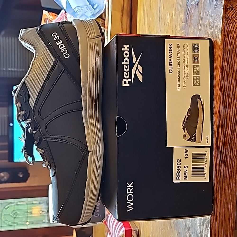 Reebok Guide Work Shoe